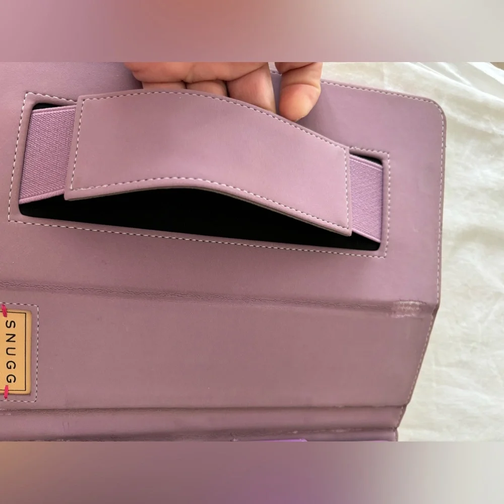 SNUGG. Leather iPad‎ case. Some wear and tear but in overall good condition.
